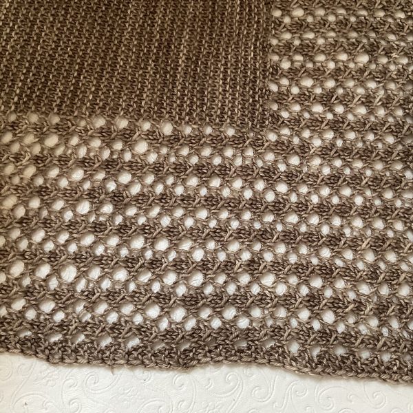Linda knit her small Driùchdan in Eden Cottage Titus 4 ply in Clay