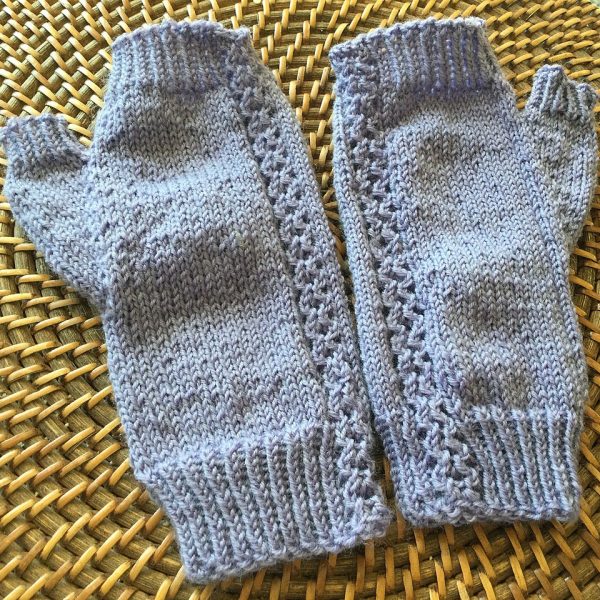 Ellen knit her small mitts in sock yarn from her stash