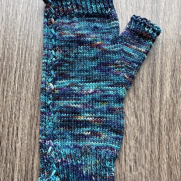 Missy used Bewitched Fibres Magic to make her Large mitts